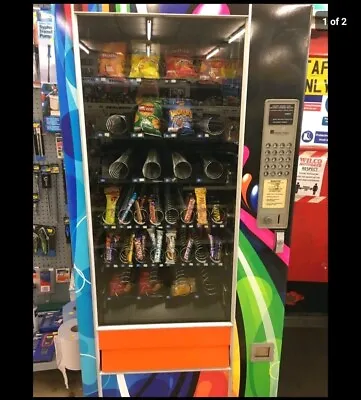 £800 • Buy Snacks Vending Machine