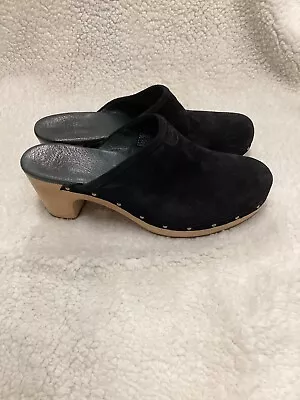 UGG Australia Abbie Winter Clogs Womens Size 9 Black Suede Sheepskin • $64.99