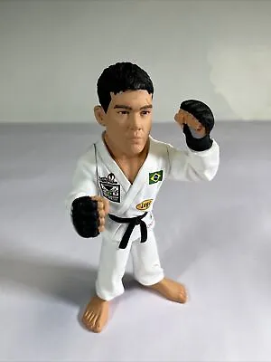 2010 Round 5 UFC Fighting - 6  Ultimate Collector Lyoto Machida Action Figure • $10.95