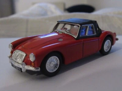 £9 • Buy Corgi Mgb - Gt Convertible Diecast Model Car Red With Black Roof Used