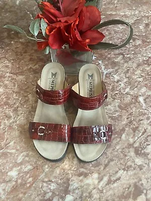 MEPHISTO Naiade Croc Red Pat. Leather Crystal Wedge Sandals EU 37/US 7 EUC! $225 • $82.49