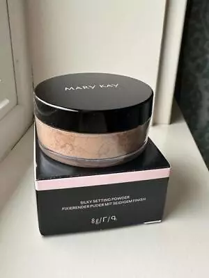 NIB MARY KAY Silky Setting Loose Powder DEEP BEIGE 175897 Full Size • $13.50