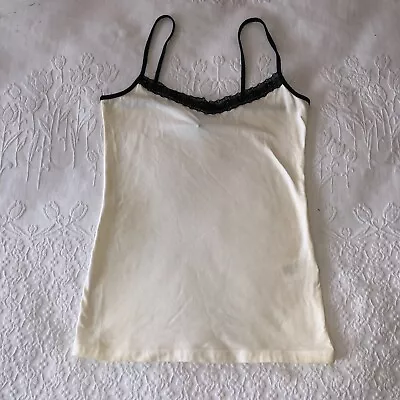 H & M Womens Size 6 Ivory With Black Lace Tank Top • $14.99