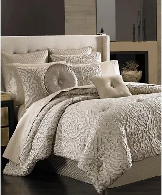 J Queen New York Astoria Sand 4Pc Comforter Set King New $500 • $199.99