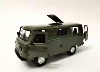 UAZ 2206 Buhanka Metal Model Car Scale 1/24 Soviet Military USSR Collectible Car • $61.95