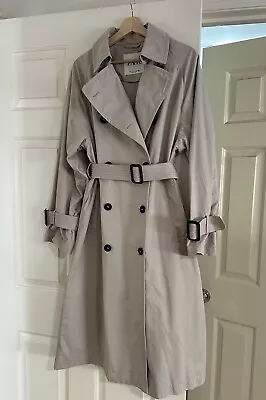 Zara Oversized Trench Coat - Sz XS. BNWT • $100