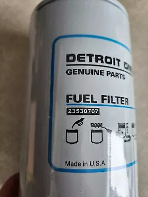 Detroit Diesel 23530707 Spin-on Fuel Filter • $23.75