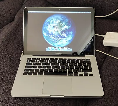£0.99 • Buy 2009 MacBook Pro - Faulty But Still Working, See Description