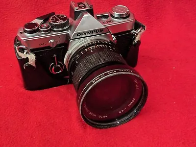 Very Nice Olympus OM-2 SLR 35mm Film Camera Silver Vivitar 28mm Auto Wide Angle • $229.99