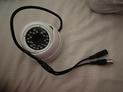 Qvis CCTV Camera Solid Compact & Heavy Lens: EYE-E37-V2W Untested • £14.99