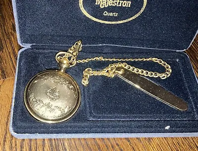Vintage Majestron Pocket Watch Deer Design With Knife! • $39.99
