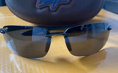 Maui Jim 407-02 Ho'okipa Gloss Black Frame / Grey Polarized Lenses Hookipa • $129