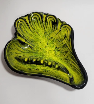 $12.99 • Buy Mid Century California Pottery Style #2002 Green/Yellow/Black Ashtray Vintage