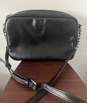 Simply Vera Vegan Leather Crossbody Camera Bag Purse Black Chain Strap *AS IS* • $19.95