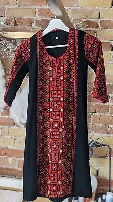 Jalabiya - Children's - Black With  Red Embroidery • £6.99