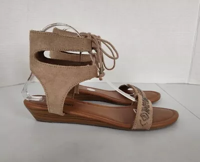 Minnetonka Womens Sandals Size 9 Leather Gladiator W Beaded Brown #799884 • $10.50