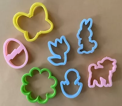 ASSORTED EASTER COOKIE CUTTER LOT — Plastic 3” To 4” — 7 Pcs (Set A) • $6.99
