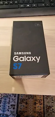 Samsung Galaxy S7 Original OEM Box And Accessories • £5