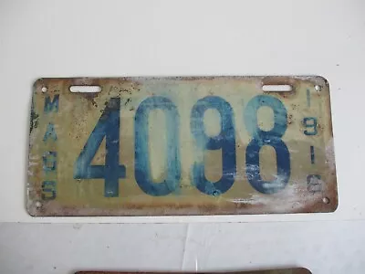 1916 Massachusetts License Plate Tag 4098 • $15