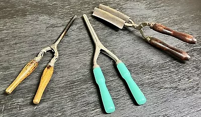 Vintage Lot Of 3 Manual Curling Irons Teal Wood Grain Handles Antique Hair Iron • $9.67