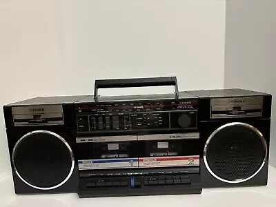Vintage Fisher Stereo High Fidelity System PH-W702 AC/DC  Radio Only • $77