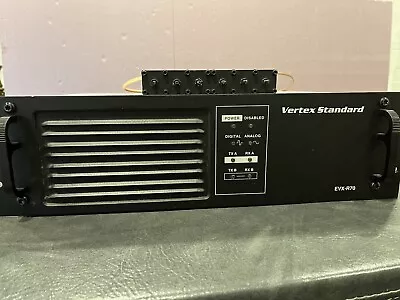 Motorola   VERTEX EVX-R70 40w UHF 403-470 REPEATER • $700