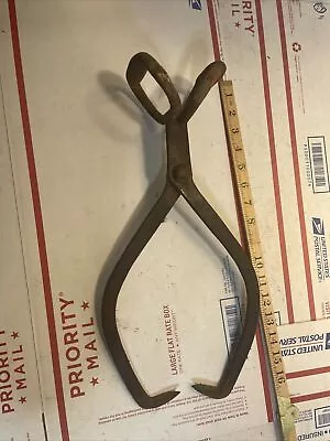 Vintage Antique Cast Iron 16” Blacksmith Hay Ice Meat Log Hooks Tongs Primitive • $15