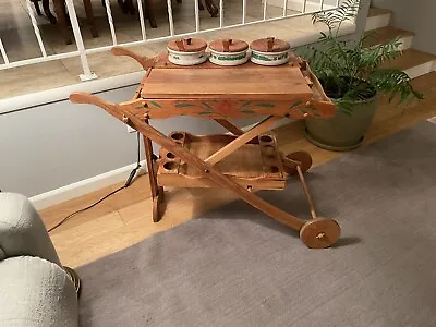 Gorgeous 1940’s Wooden Tea/serving Cart.            SHIPPING INCLUDED!!! • $185