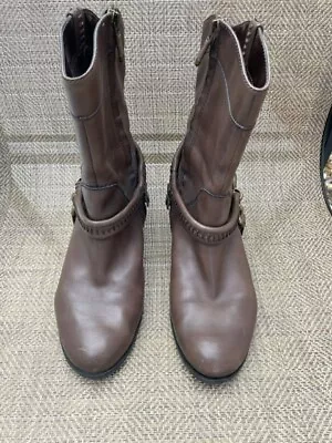 B Makowsky Hudson Brown Western Zip Ankle Boots W/ Removable Snap Harness 8 Med • $38.99