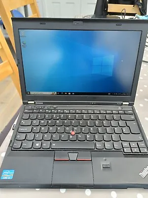 Lenovo Thinkpad X220 12.5 Inches Core I5 2.6 Ghz ; 8Gb RAM ; SSD 124 Gb • £65