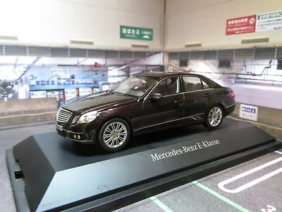 1/43 Schuco Mercedes Benz E-Class Estate/wagon (S212) & Sedan/saloon (W212) • $199.99