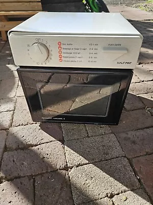 Sharp Carousel II Half Pint Compact Microwave R-1M53 TESTED CLEAN Vintage 90s  • $112.98