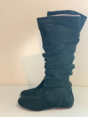 UGG AUSTRALIA Wm Sz 5.5 Black Abilene Leather Perforated Slouch Boots S/N1947 • $33