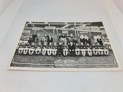 Manchester United Squad They Also Serve Postcard 1960's Football Memories Utd  • £9.95