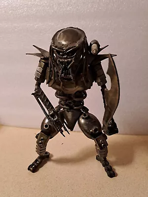 Predator 30cm  Sculpture Model Figure - Metal Construction • £49.99