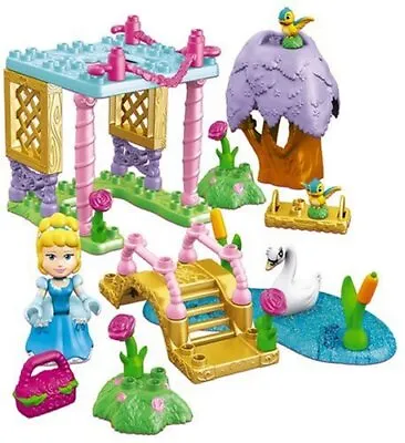 Mega Bloks Disney Cinderella's Garden • £64.99