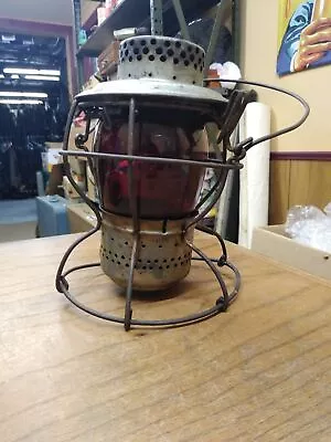 Vintage Handlan St. Louis USA B & O Railroad Lantern With Red Globe Collectible • $129.95