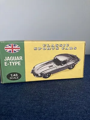 Atlas Editions Classic Sports Cars Jaguar E-Type Scale 1:43 Reg ATL1 Mint Boxed • £8