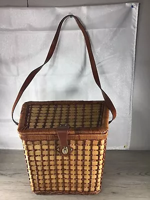 Vintage Vertical Picnic Basket With Floral Cloth Lining • $38