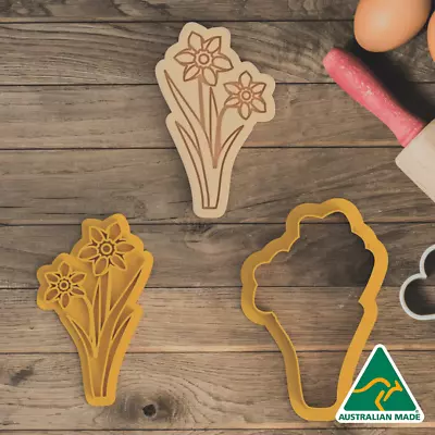 Daffodil Cookie Cutter And Embosser Stamp • £8.89