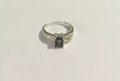 Mystic Topaz Celtic Knot .925 Silver Ring Size 7 • $20