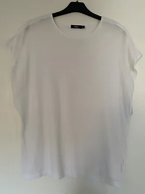 BASSIKE T Shirt Tshirt White Loose Fit • $45