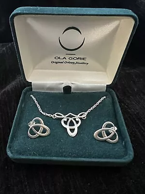 Ola Gorie Small Tudor Necklace & Earrings Set (rrp £255) • £110