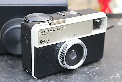 Vintage 1970's Kodak Instamatic 33 126 Film Camera With Original Case And Strap • £17.99