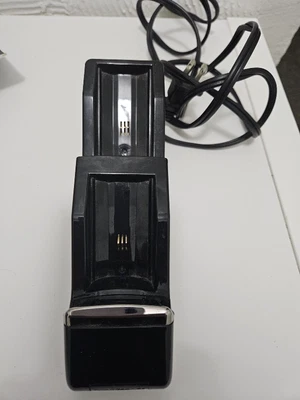 $13.99 • Buy Nyko 86074-M27 Xbox 360 Charge Base Charging Dock Charger Only Tested