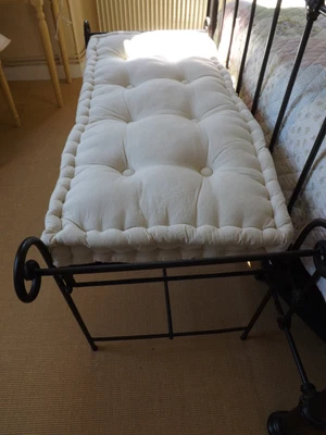 £95 • Buy Bed Bench (French Metal With Cushion) 115 X 65 X 50 Cm