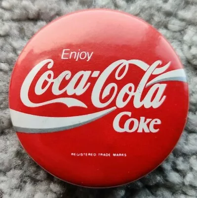 Vintage Retro 1980s Coca Cola Badge Pin Merchandise Ad Collectable Memorabilia • £4.99