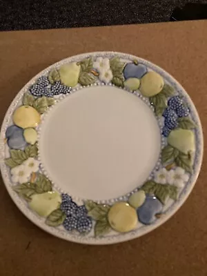 7 3/8” Salad Plate Vernon Kilns Metlox  Florence Vgc Preowned • $6