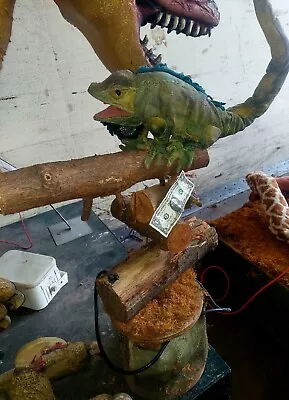 Vtg.  Mechanical Gecko. Store DisplayLou Nastipropanimationanimatronicooak • $779