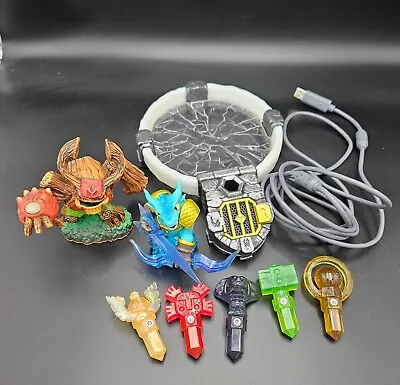 Skylanders Lot Including Traptanium Portal Of Power - Xbox 360 Model #87031790 • $25